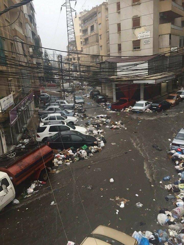 بالفيديو  البوشرية تغرق.. بالنفايات