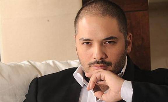 رامي عيّاش يرقص ... على طريقة نجوى كرم