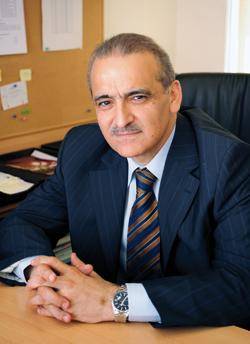 حمد : لاجتماع طارئ للحكومة لحل أزمة النفايات