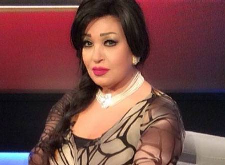 بالفيديو- فيفي عبده تكشف حبها لأموال الرجل.. ورد فعل غريب من قضية أحمد عز وزينة
