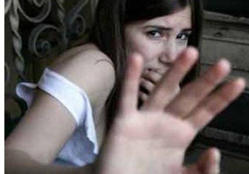 قصة مؤثرة.. سافرت للعمل في الخارج وانتهى الامر باغتصابها