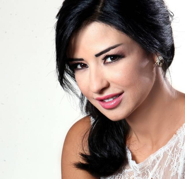 ماذا قصدت ماغي بو غصن بـ "الثالثة ثابتة"؟