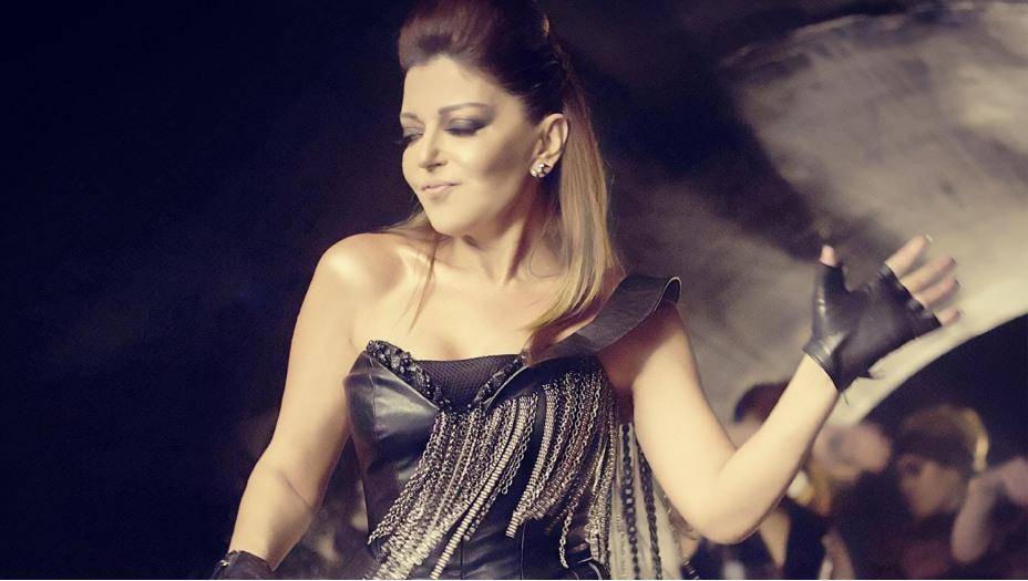 سميرة سعيد تهزّ الأسواق مجدداً