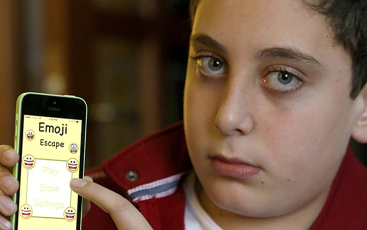 من هو الطفل اللبناني الذي تبنّت إختراعه “Apple”؟!