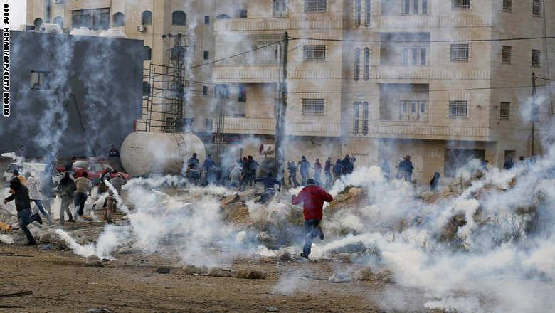 الصحة الفلسطينية: وفاة رضيع اختناقا بغاز مسيل للدموع أطلقته القوات الإسرائيلية في بيت لحم