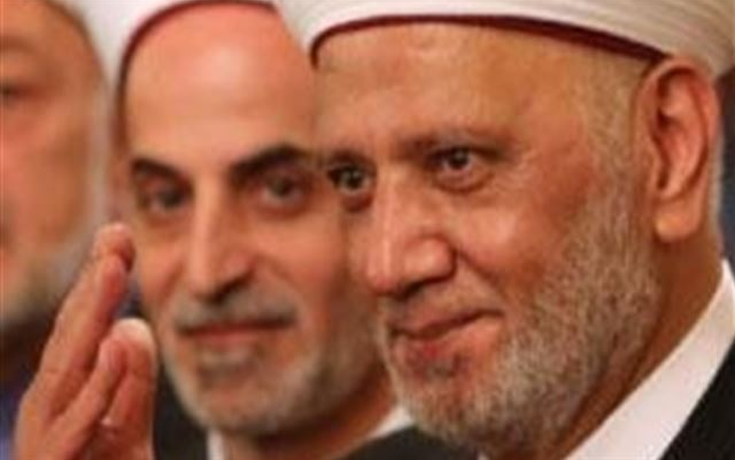 دار الفتوى تهدّد مشايخها: ممنوع التعامل مع "حزب الله"