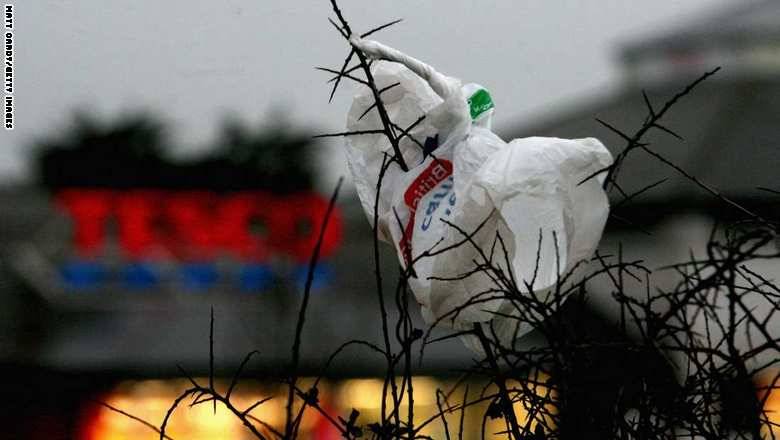الحكومة المغربية تمنع صناعة وترويج الأكياس البلاستيكية