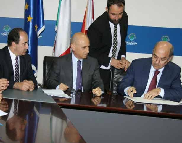 نظريان وقع مع سفير إيطاليا
هبة بمليوني يورو لدعم الطاقة النظيفة