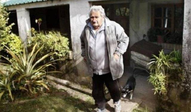 أفقر رئيس عرفه العالم ينزل في فندق 3 نجوم باسطنبول