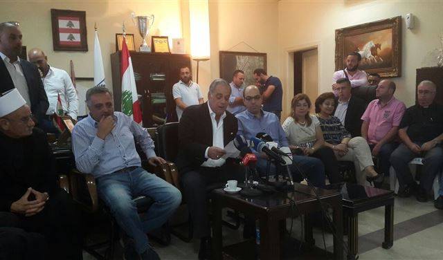 ارسلان في اجتماع اعتراضي على مكب كوستابرافا: تمخض الجبل فولد فأرا