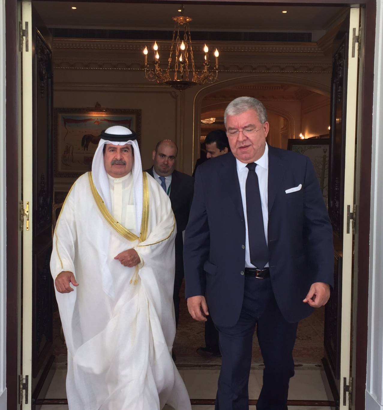 المشنوق من المنامة: نرفض استعمال لبنان منبرا للهجوم على البحرين