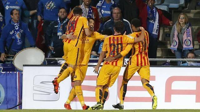 سواريز ونيمار يقودان "برشلونة" للفوز على "خيتافي"