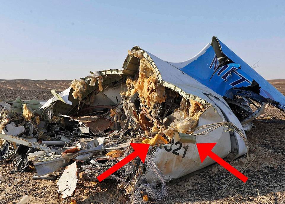 هل عبوة متفجرة نسفت الطائرة الروسية؟