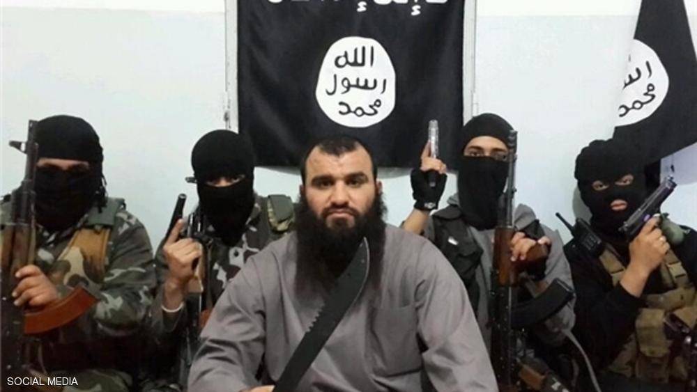 داعش.. انشقاقات وتوقعات بانحسار مد الإرهاب