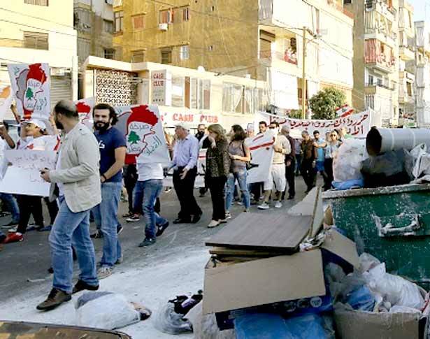 «حراك الجبل» يُنظّف الشوارع... والحراك يتظاهر «ضدّ المرض» : أنتم مُتقاعسون
ارسلان : تجربة المواطن مع الدولة فاشلة... والثلثاء الحسم في موضوع «الكوستا برافا»