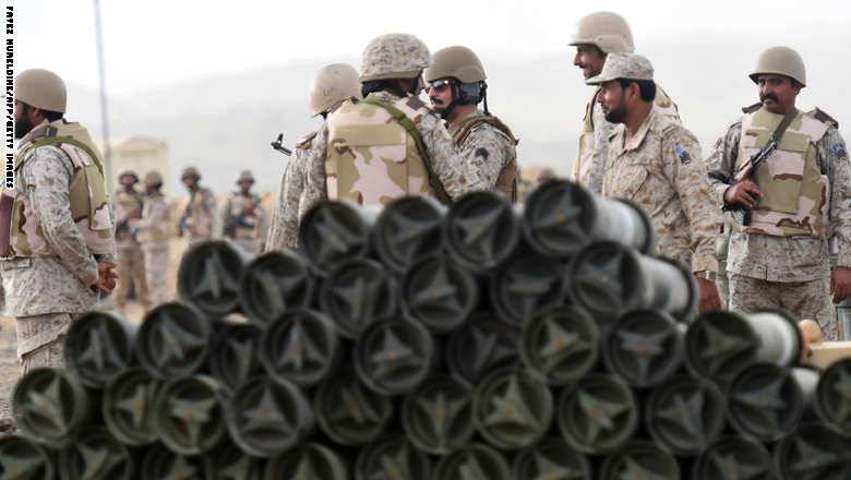 مقتل جندي سعودي بـ"مقذوفات" من اليمن والحوثيون يعلنون تدمير راجمة صواريخ بعسير