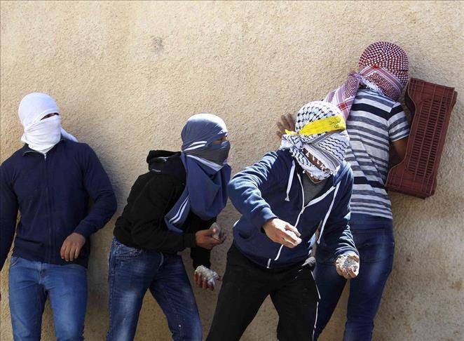 "الكنيست" يصادق على عقوبة السجن 3 سنوات بحق "ملقي الحجارة"