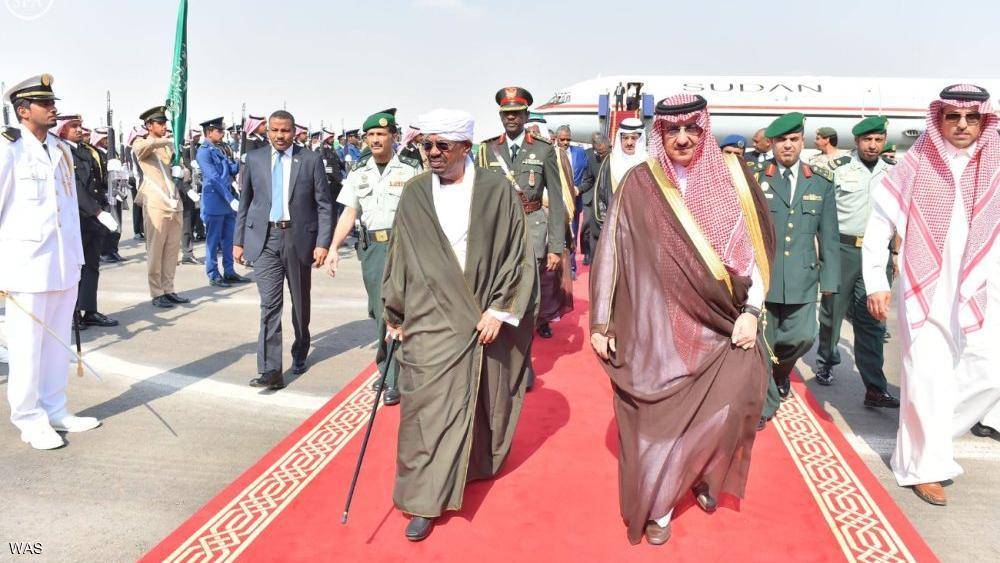 الرئيس السوداني يصل الرياض