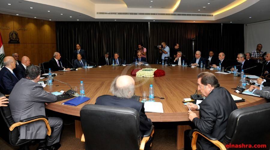 انسوا المطامر والمكبات فالشعب ليس له ثقة بالحكم ووعود الحكومة
ترحيل النفايات هو الارجح وسيتم بته في اقرب جلسة وزارية وفاقية