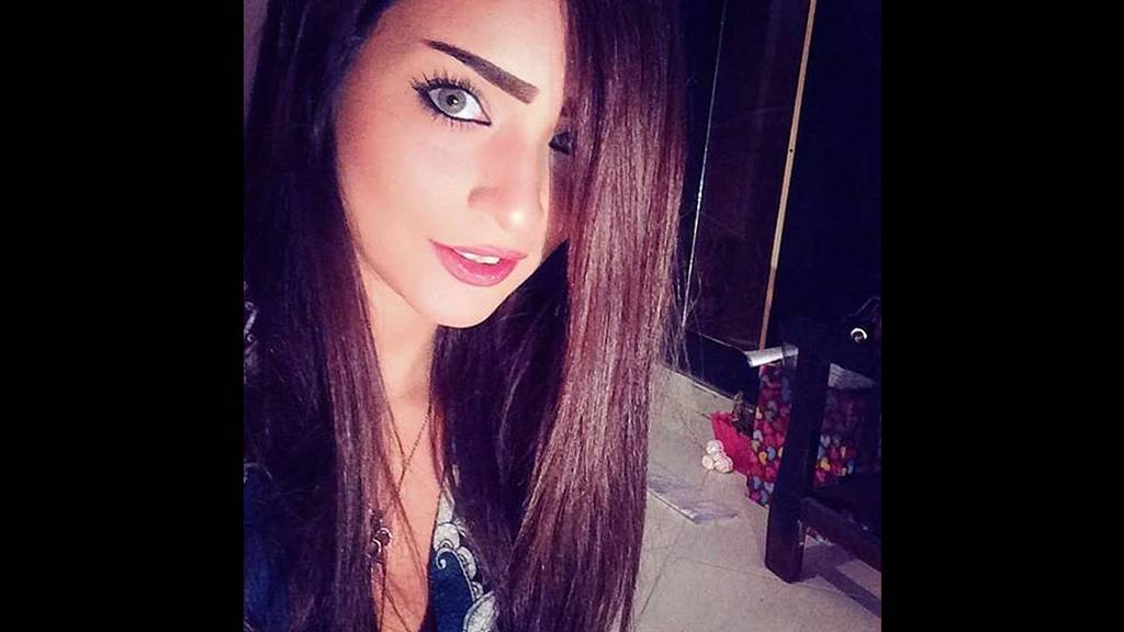 صور: حواجبها دفعت 24 ألف شخص لمتابعتها على "إنستجرام"