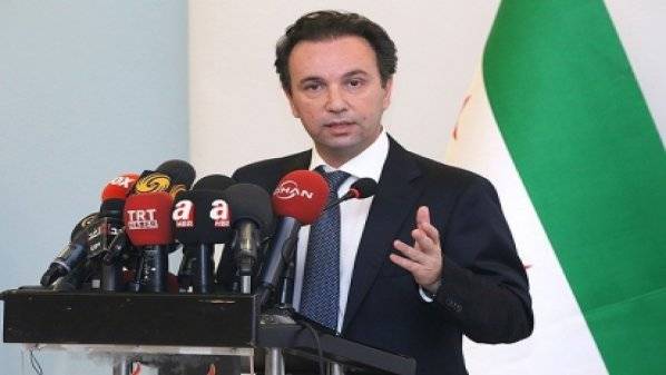 الخوجة يصرح باستعدادهم لحل سوريا