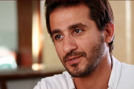 بالصور.. احمد حلمي يكشف عن سبب خوفه من هذه الطفلة