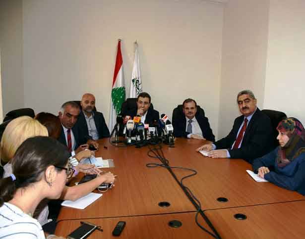 أبو فاعور ترأس اجتماعاً للجنة الطوارئ
خطر التلوّث بسبب النفايات وقع وهو ليس بقليل