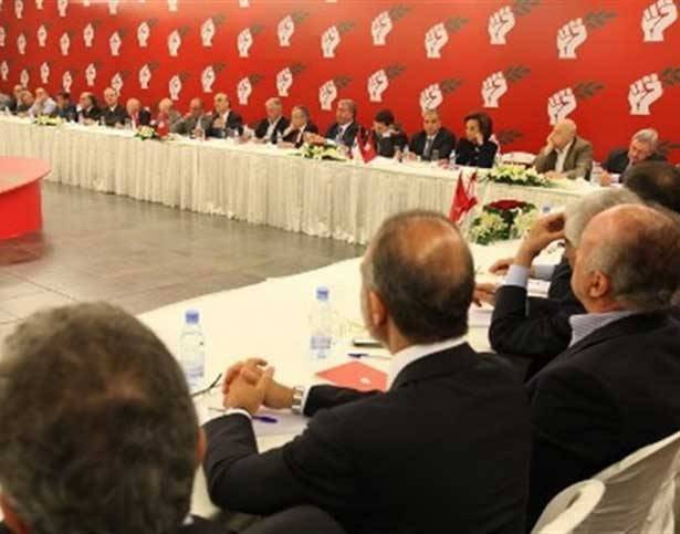 14 آذار.. من الهجوم الى الدفاع؟!
