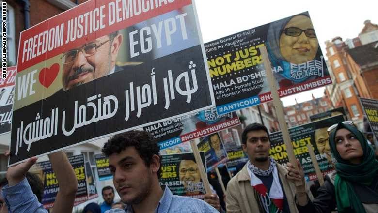 السيسي أول رئيس مصري يزور بريطانيا منذ 13 عاماً: الشعب هو من يقرر مصير الإخوان