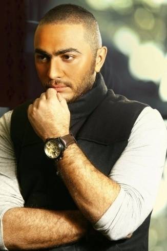 لماذا ألغى #تامر_حسني حفلته الليلة بشكل مفاجئ؟