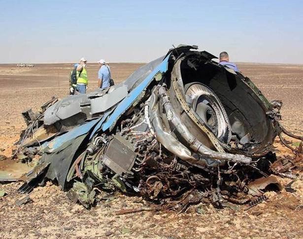البيت الأبيض : سقوط الطائرة بسبب قنبلة
روسيا أرسلت لجنة للبحث عن آثار متفجرات