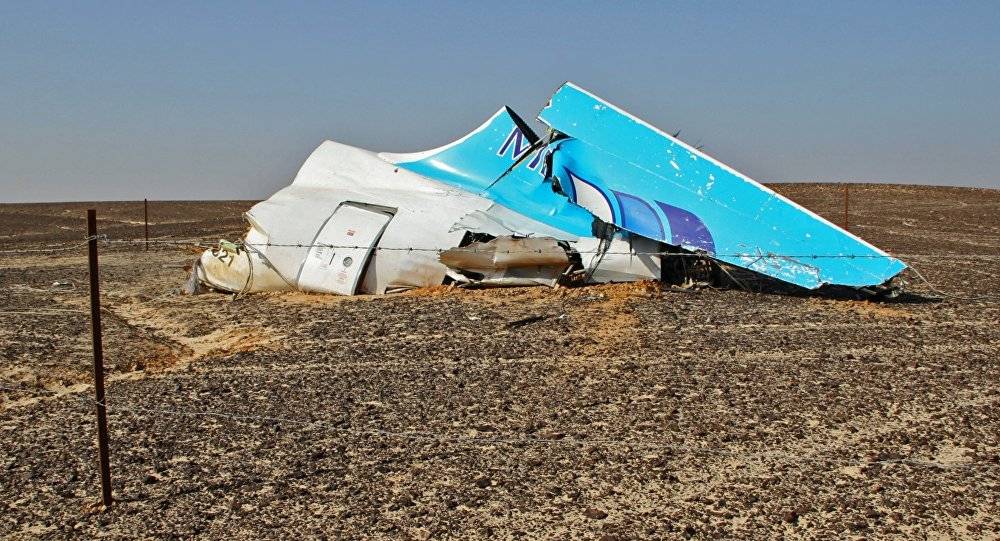 أوباما يدعم فرضية وجود قنبلة على متن الطائرة الروسية