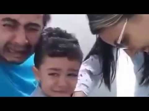 فيديو: الأب بكى أكثر من إبنه