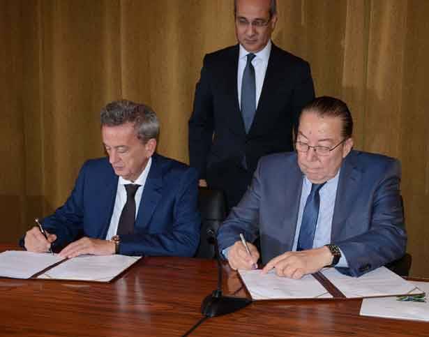 إتفاقيّة بين مصرف لبنان و«البيئة» لتمويل مشاريع بيئيّة
المشنوق : نريد مطامر لا بواخر لترحيل النفايات
سلامة : مئات الملايين من التسليفات بقطاع الطاقة الخضراء