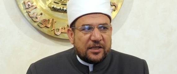 وزير الأوقاف المصري: محمد جبريل يفتعل البكاء و