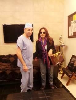 لم لطيفة عند طبيب التجميل؟