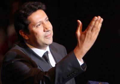 بالفيديو.. هاني رمزي  يكشف سر ادمانه