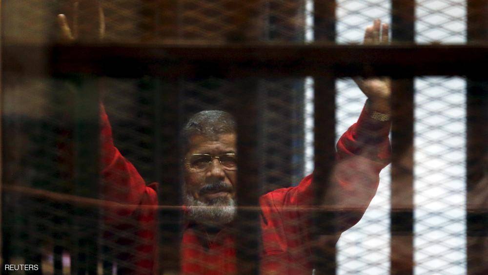تأجيل محاكمة مرسي في قضية 