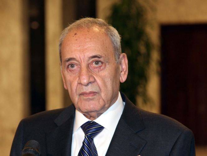 بري يخيّر بين الجلسة أو 