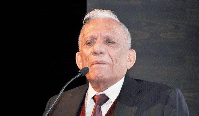 وفاة الشاعر عبد الرزاق عبد الواحد في باريس