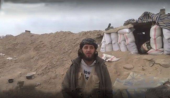 شاهد.. قذيفة تقتل ارهابياً خلال إجرائه مقابلة تلفيزيونية