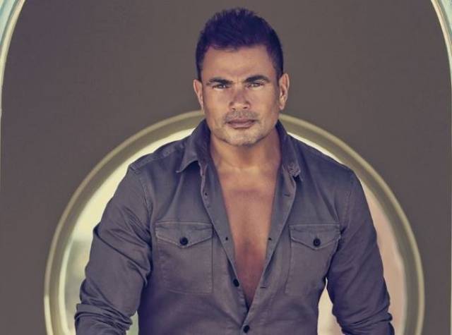 هل تمنع روتانا عمرو دياب من غناء أغنياته في الحفلات؟