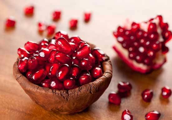 فوائد سحرية للرمان.. تعرف عليها