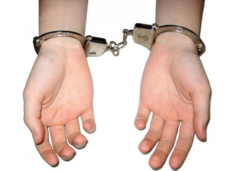 بعد 37 عاماً على جريمته.. وقع في قبضة الشرطة