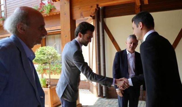 جنبلاط: مستعد لانتخاب فرنجية رئيساً