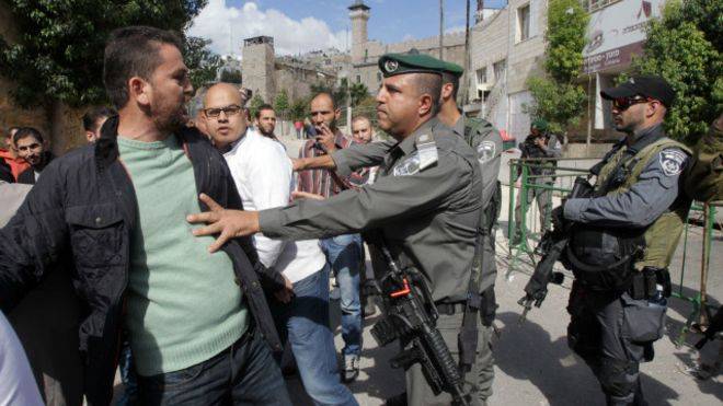 مقتل فلسطيني وإصابة اثنين آخرين "في حادثي طعن" بالقدس الشرقية