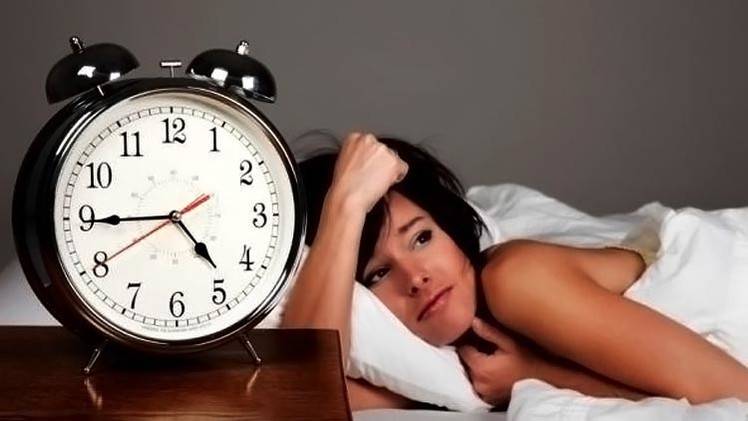 علماء: ضرر ليلة أرق واحدة يعادل ضرر تناول الأكلات السريعة مدة 6 أشهر