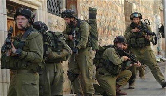 الاحتلال يهدد بفرض عقوبات جماعية على الفلسطينيين