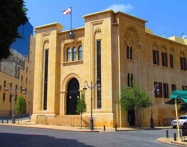 بين الضروري والترفيهي.... صورة التشريعات