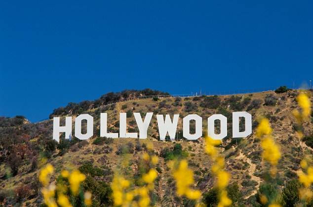 قنبلة ستنفجر قريبا في Hollywood